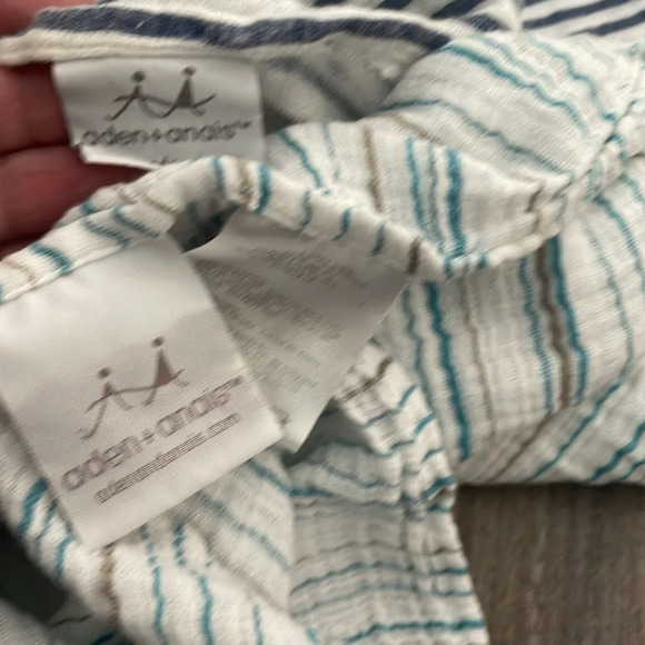 Aden + Anais striped swaddle lot - Picture 5 of 11